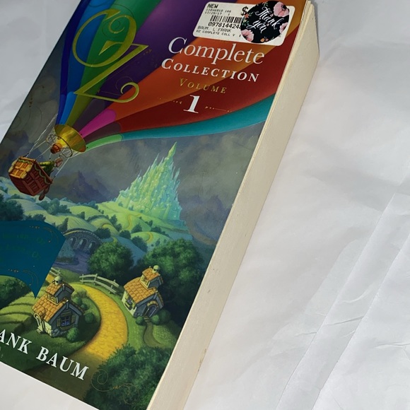 OZ THE COMPLETE COLLECTION Volume 1 paperback book - Picture 2 of 8